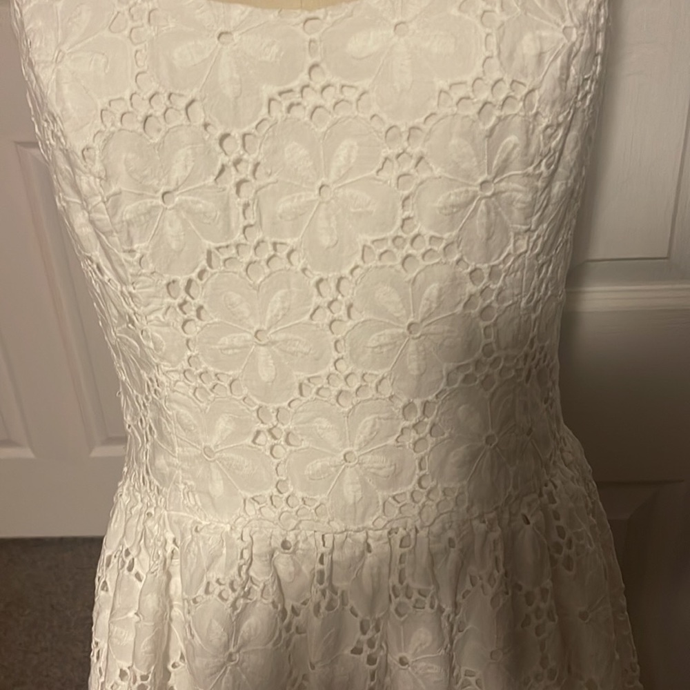 Lilly Pulitzer White Eyelet Sleeveless Dress - Picture 2 of 5
